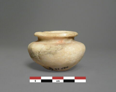 vase, image 1/1