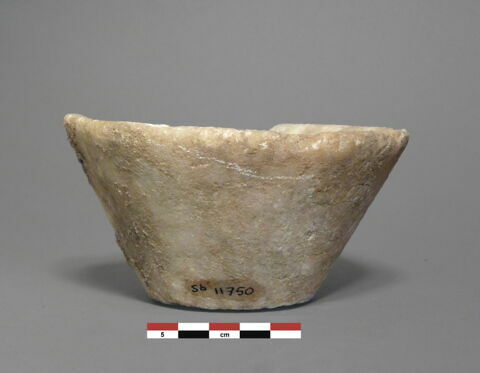 vase, image 1/1