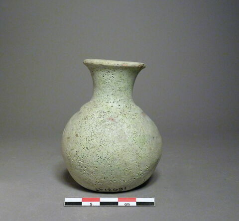 vase, image 1/1