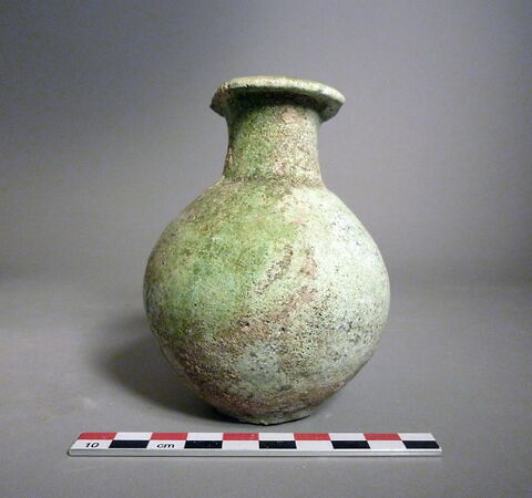 vase, image 1/1