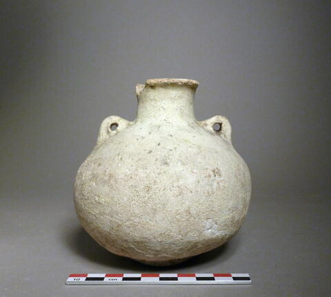 vase, image 1/1