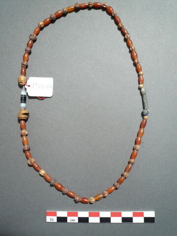 collier, image 2/2