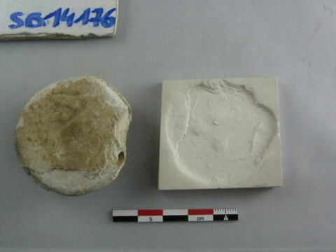 cachet, image 1/1