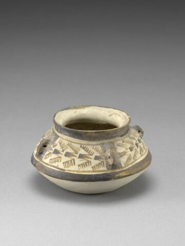 vase, image 1/4