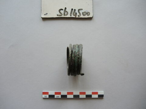 objet indéterminé ; bracelet, image 3/4