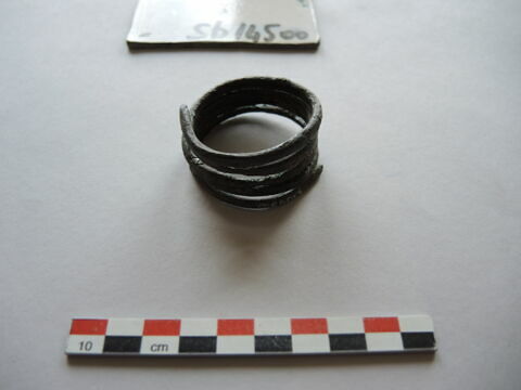 objet indéterminé ; bracelet, image 4/4