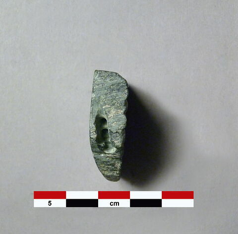 vase, image 3/3