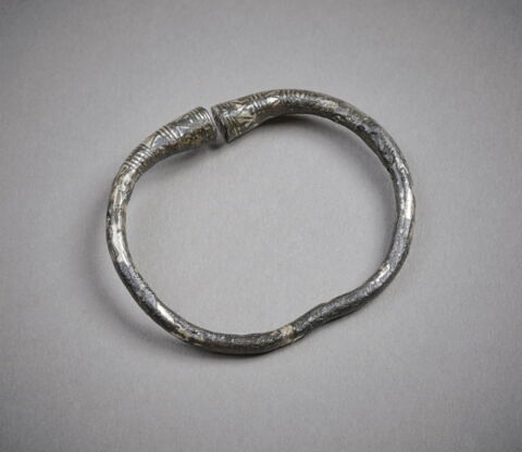bracelet, image 1/4