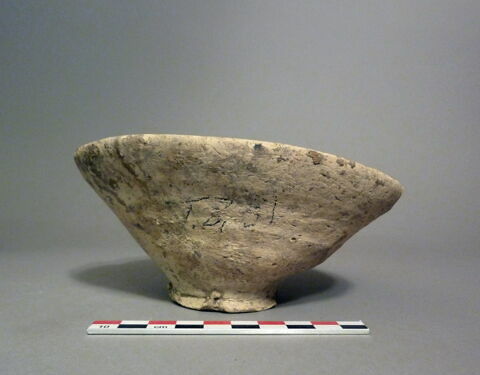 vase, image 1/1