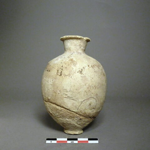 vase, image 1/1