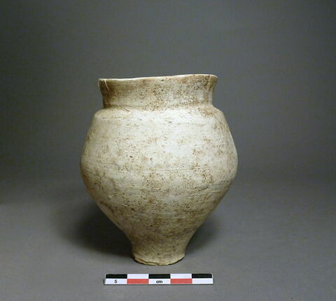 vase, image 1/1