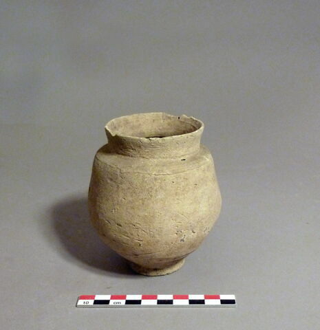 vase, image 1/1