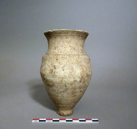 vase, image 1/1