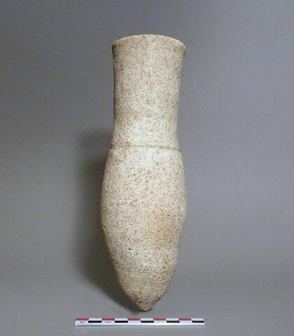 vase, image 1/1