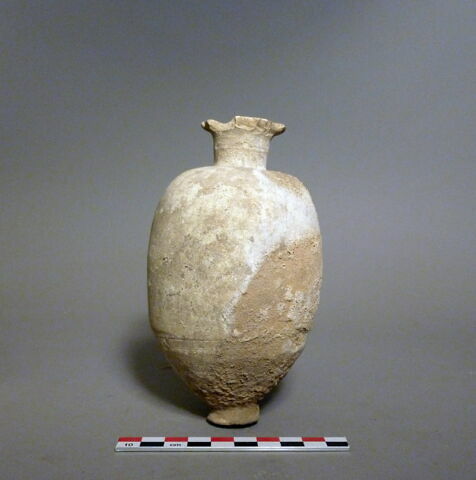 vase, image 1/1