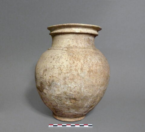 vase, image 1/1