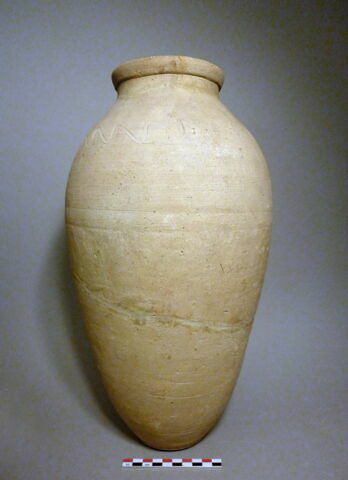 vase, image 1/2
