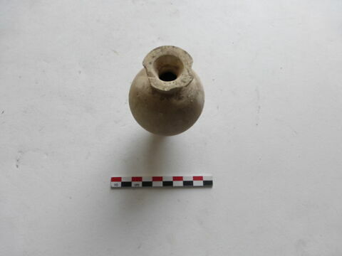 vase, image 1/1