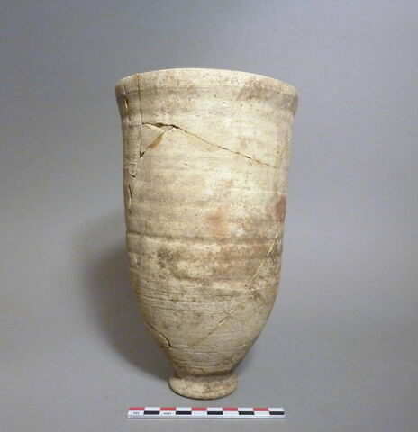 vase, image 1/1