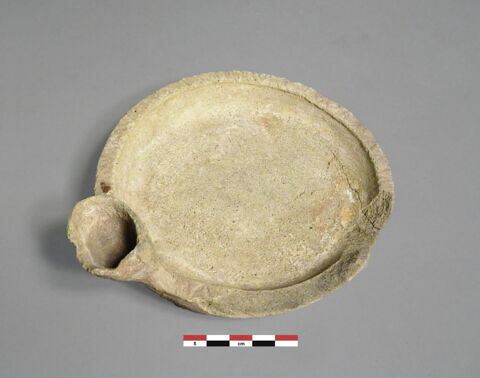 vase, image 2/2