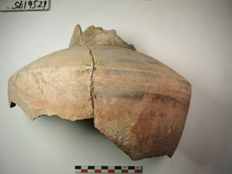vase, image 1/1