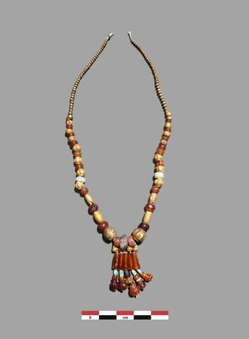 collier, image 1/1