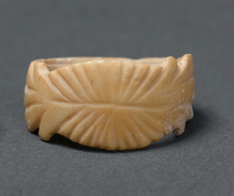 bague, image 1/4
