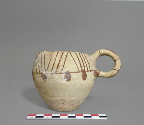 vase, image 1/1