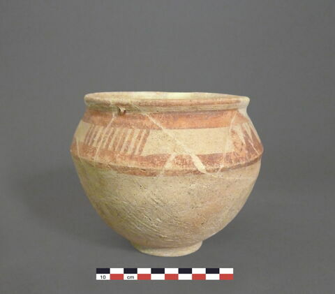 vase, image 1/1