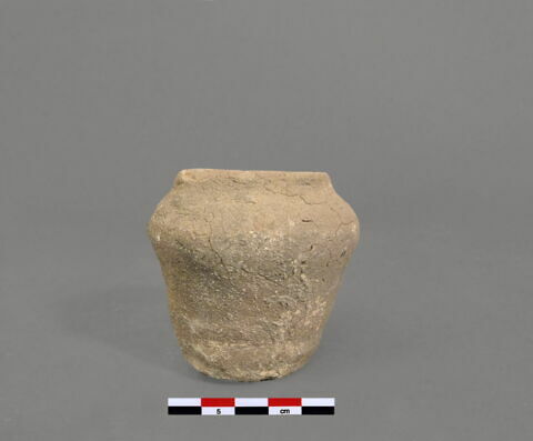 vase, image 1/1