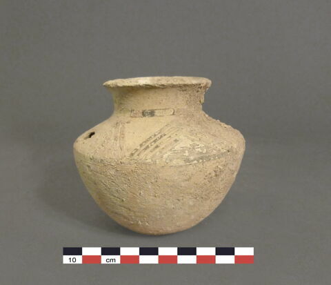 vase, image 1/1