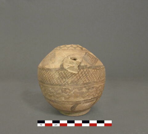 vase, image 1/2