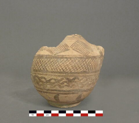 vase, image 2/2