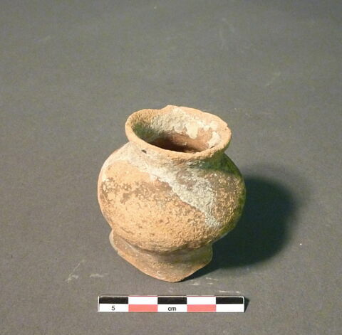 vase, image 1/2