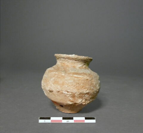 vase, image 1/1