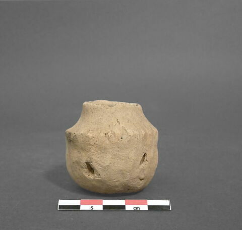 vase, image 1/1