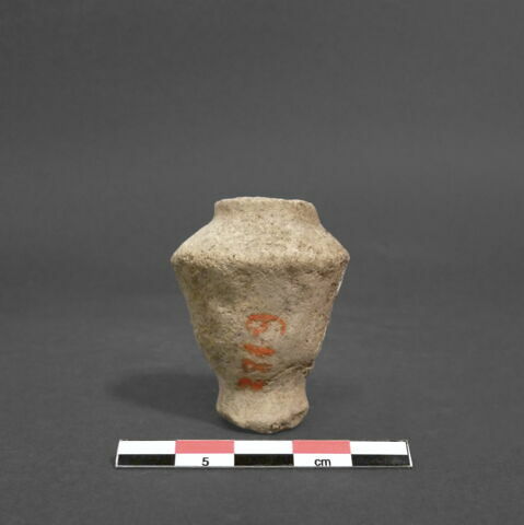vase, image 1/1