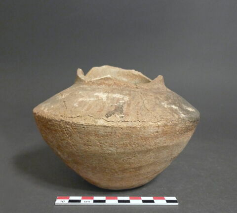 vase, image 1/1
