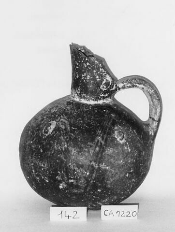 vase, image 6/6