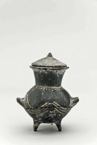 vase  ; couvercle, image 1/7