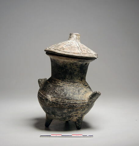vase  ; couvercle, image 5/7