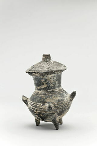 vase  ; couvercle, image 3/7