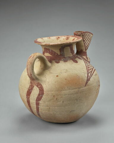 vase, image 2/4