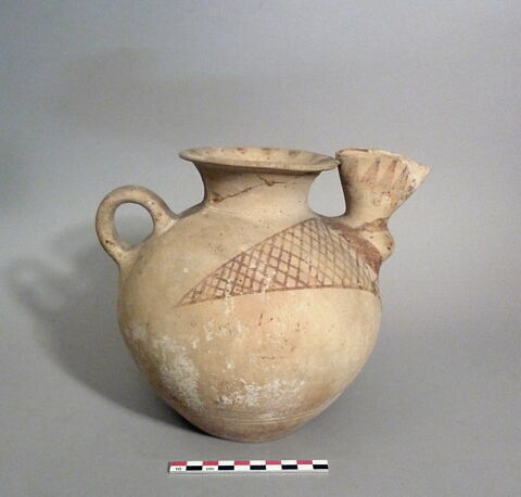 vase, image 1/2