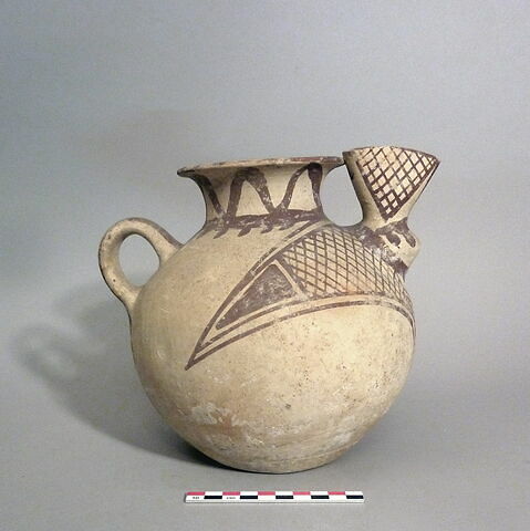 vase, image 1/2