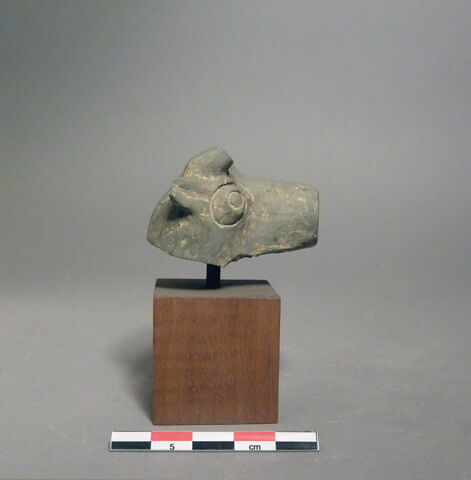 figurine ; vase, image 1/2