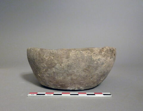 vase, image 1/1