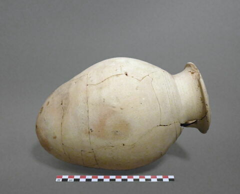 vase, image 1/1
