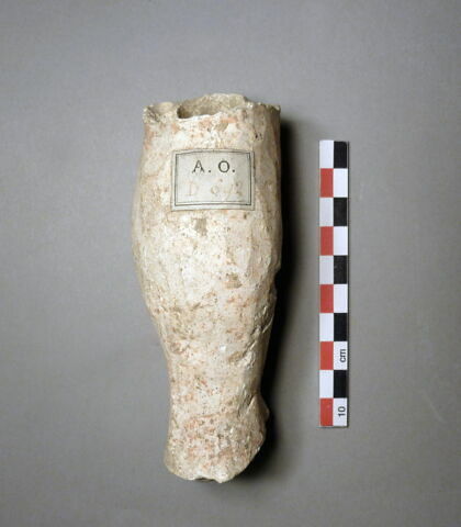 figurine, image 2/2