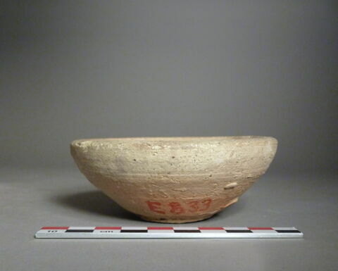 vase, image 1/1